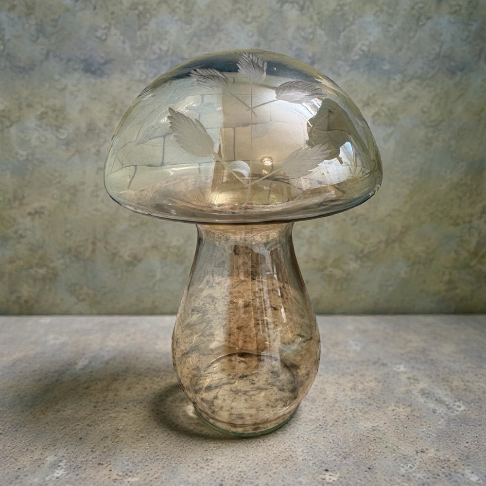 VTG iridescent blown glass etched mushroom sculpture